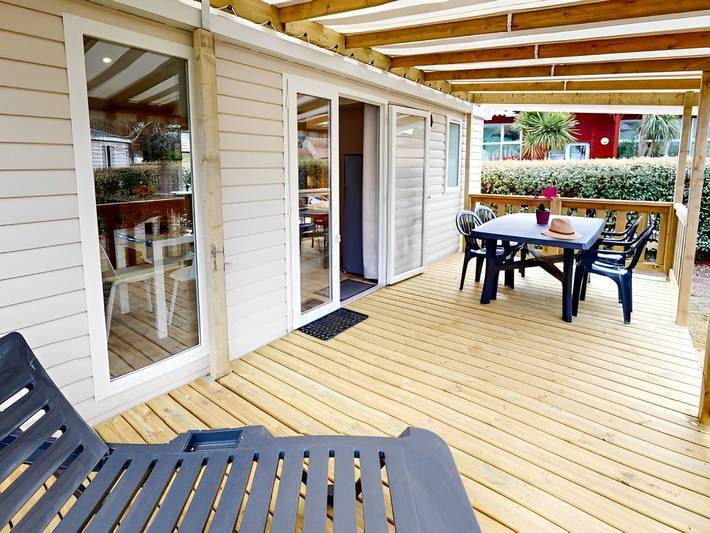 Mobil home pour 6 personnes, avec piscine ainsi que jardin et terrasse, animaux acceptés - 1