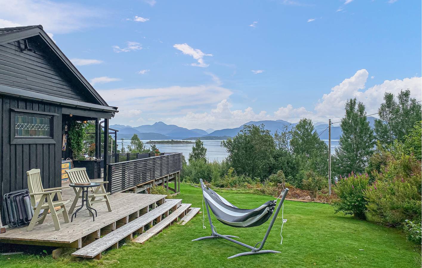 Ferienhaus für 6 Personen mit Terrasse in Tingvoll, Nördliches Fjordnorwegen