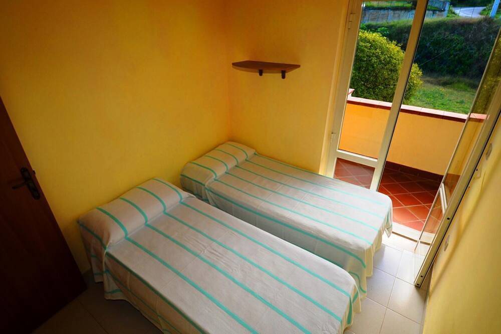 Ganze Wohnung, Einzige Wohnung mit Meer  und Bergblick, kostenloses Wi Fi (Nr. 6) in Santa Domenica, Ricadi (gemeinde)