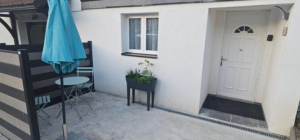 Gîte pour 2 personnes, avec jardin et terrasse dans Le saut du Doubs - 2