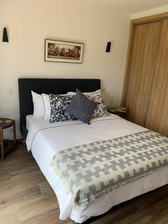 Chambre d’hôte pour 2 personnes, avec terrasse ainsi que jardin et vue à Lagoa - 2