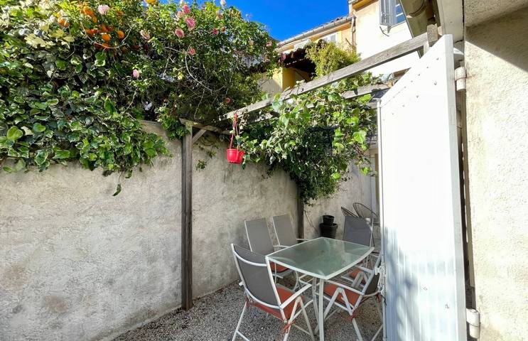 Location de vacances pour 6 personnes, avec jardin à Aix-en-Provence