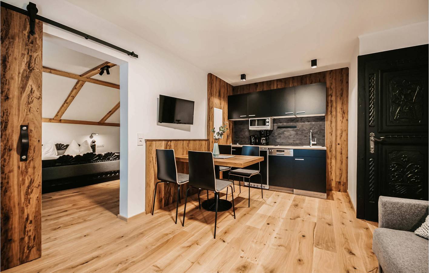 Ganze Ferienwohnung, Gemütlicher Skiurlaub: 1 km bis zum Alpendorf, WLAN, Küche, Parkplätze und mehr! in Wagrain, Ski Amadé