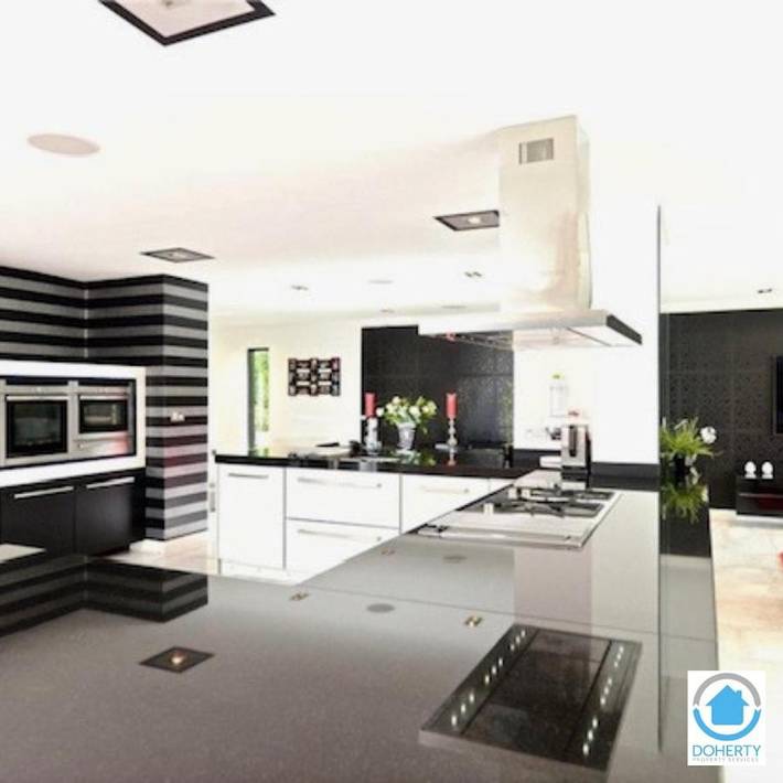 Location de vacances pour 10 personnes, avec vue et piscine ainsi que terrasse et jardin à Northampton - 3