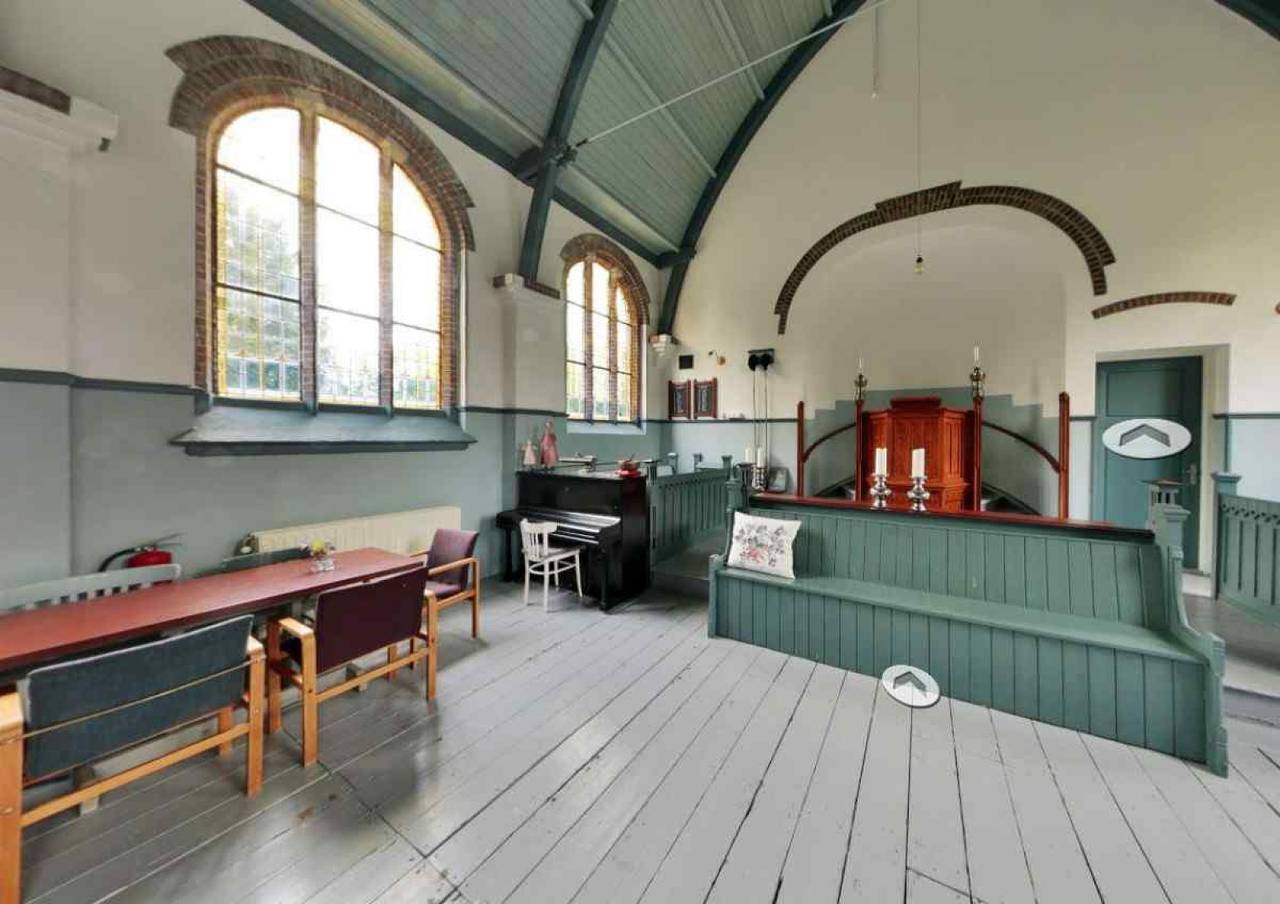 Beautiful 4-person holiday church in the Groningen high land. in Loppersum (municipality), Groningen region