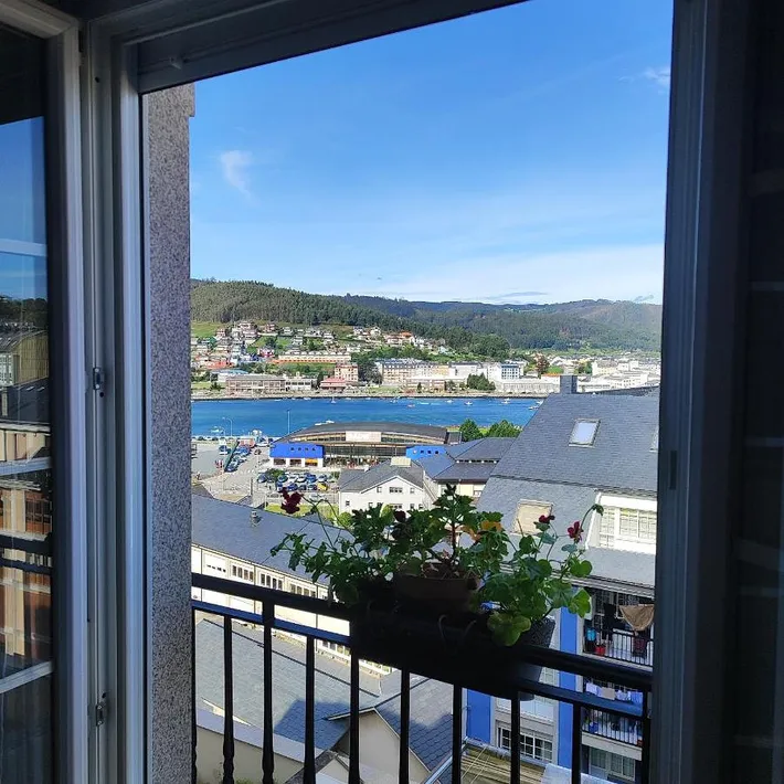 Apartamento de vacaciones para 4 personas, con jardín además de piscina y vistas - 1