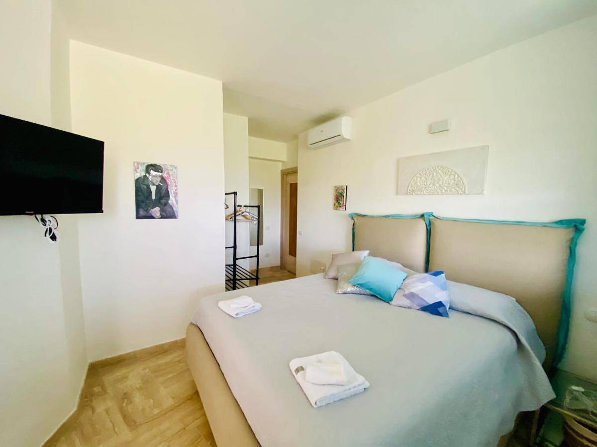 Sardinia Art House in Spiaggia Bianca, Golfo Aranci