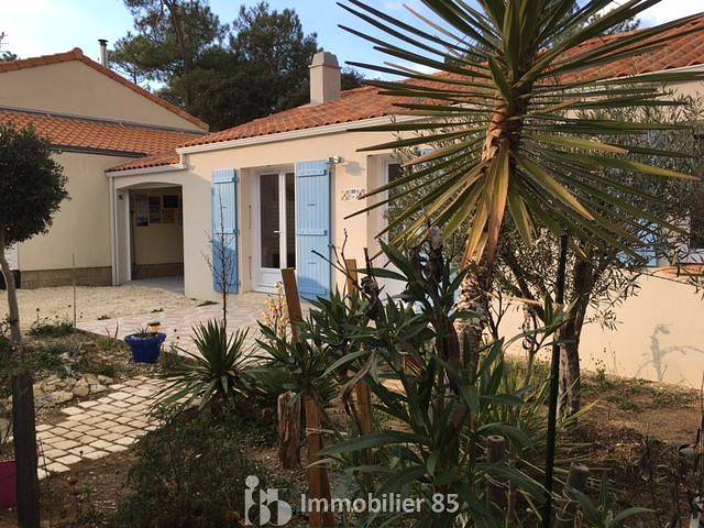 Gîte pour 6 personnes, avec jardin
