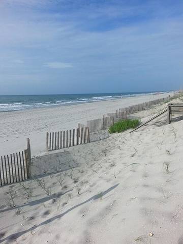 Vacation House for 10 Guests in Oceanside Village, Surfside Beach, Picture 1