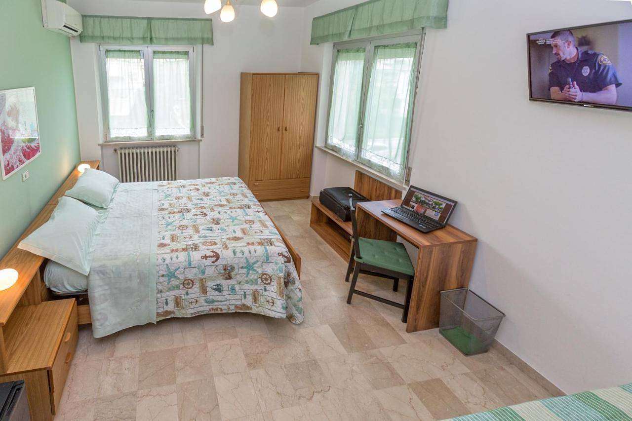 B&B Mazzini in Alba Adriatica, Province de Teramo