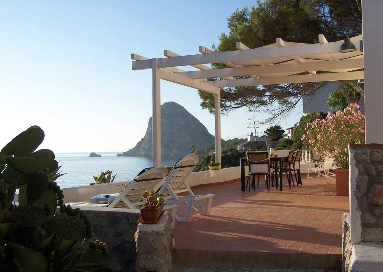 Three-Bedroom Villa in Capo Zafferano, Bagheria