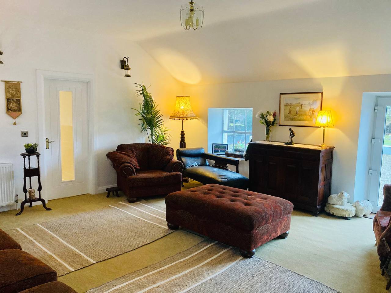 3 Bed Barn - Sleeps 4 - Parking - Golf - Alpacas in Derry, Comté de Londonderry