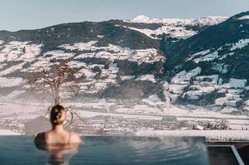 Ferienhaus für 4 Personen, mit Sauna und Pool sowie Ausblick und Garten in Österreich