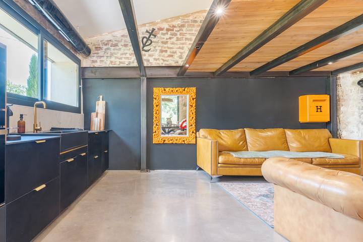 Appartamento intero, Appartamento 'La Bergerie' con piscina comune, Wi-Fi e aria condizionata in Esparron, Brignoles e dintorni