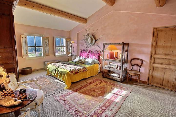 Location de vacances pour 8 personnes, avec terrasse et jardin, animaux acceptés à Meyrargues - 2