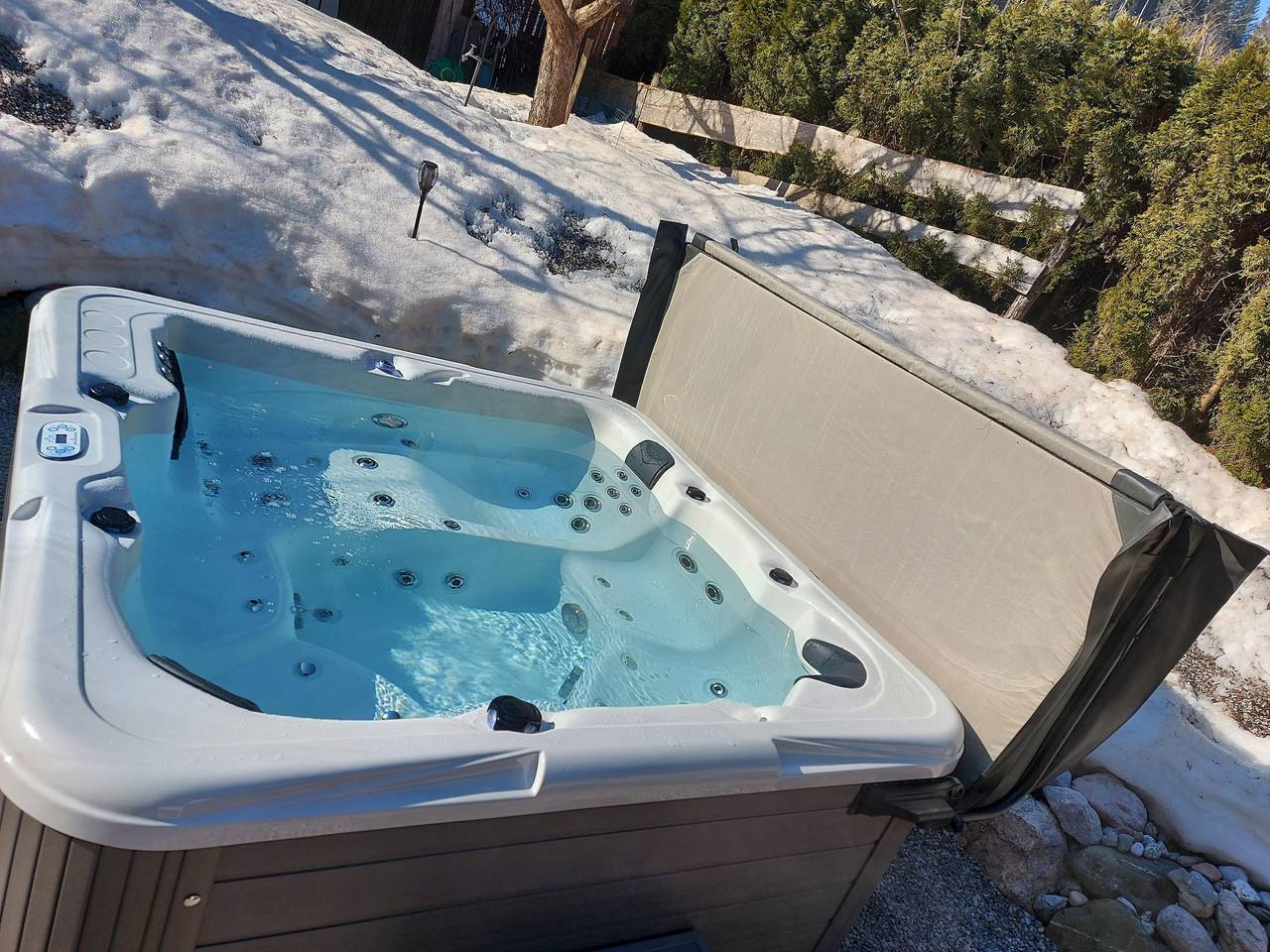 Ganze Ferienwohnung, Appartement Harmonie, Terrasse und Schwimmteich in Leogang, Saalbach-Hinterglemm