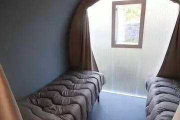 Mobil home pour 4 personnes à Thonac