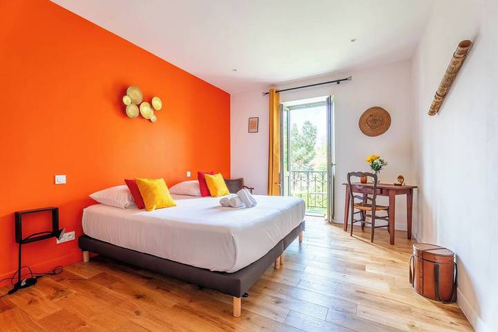 Location de vacances pour 14 personnes, avec jardin et balcon à Dardilly - 3