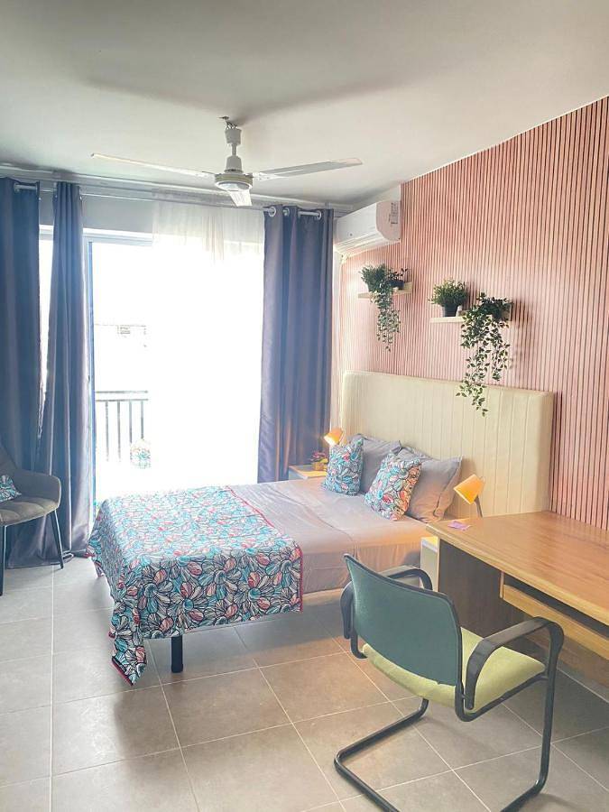 Ferienwohnung für 2 Personen, mit Ausblick und Balkon - 1