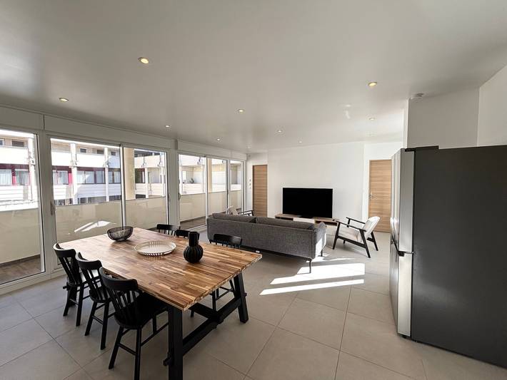 Gîte pour 9 personnes, avec balcon à Reims - 3