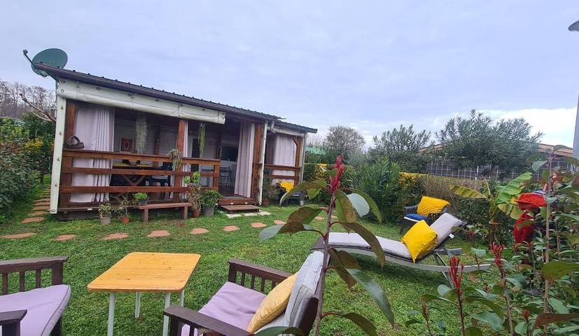 Camping pour 3 personnes, avec Jardin