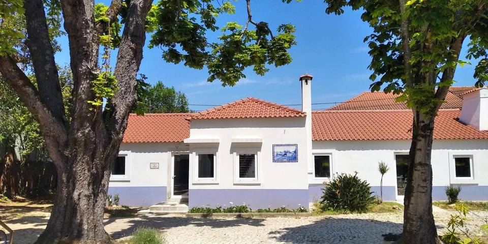 Casa rural para 3 personas, con Terraza y Jardín además de Piscina y Vistas en Luso