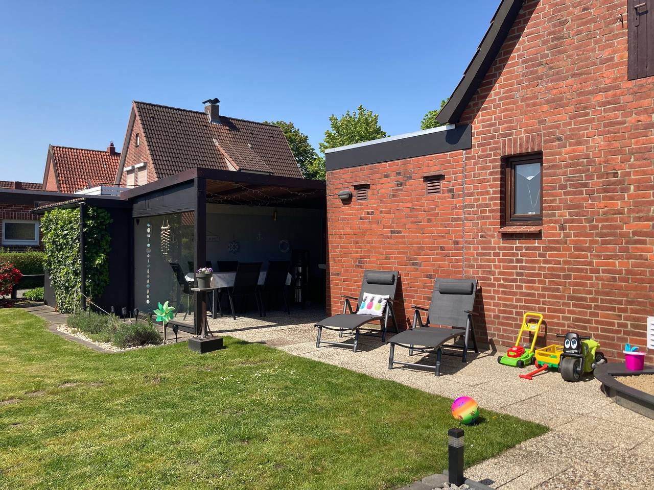 Haus Herna by fewo-plan (Wing120) Nähe Nordsee, Kreidesee (Hemmoor) und Naturpark Wingst in Oberndorf-Oste, Cuxland