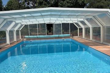 Maison de vacances pour 4 personnes, avec jardin et jacuzzi dans Yonne