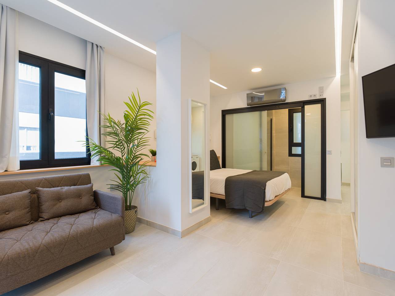 Studio entier, Fonolita Beach Home in Las Palmas de Gran Canaria Centre, Las Palmas de Gran Canaria