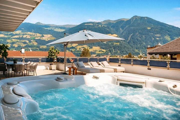 Ferienhaus für 10 Personen, mit Terrasse und Whirlpool im Zillertal - 4