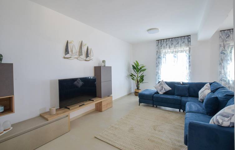 Apartamento con vistas al mar, garaje y wifi, a 1 km de la playa in Diamante (desambiguación), Costa Tirrénica Calabria