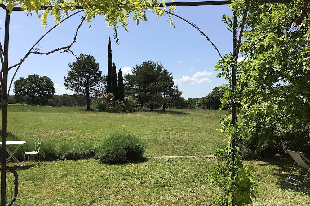 Propriété de Campagne ,proche Aix en Provence in Rognes, Region de Aix-en-Provence