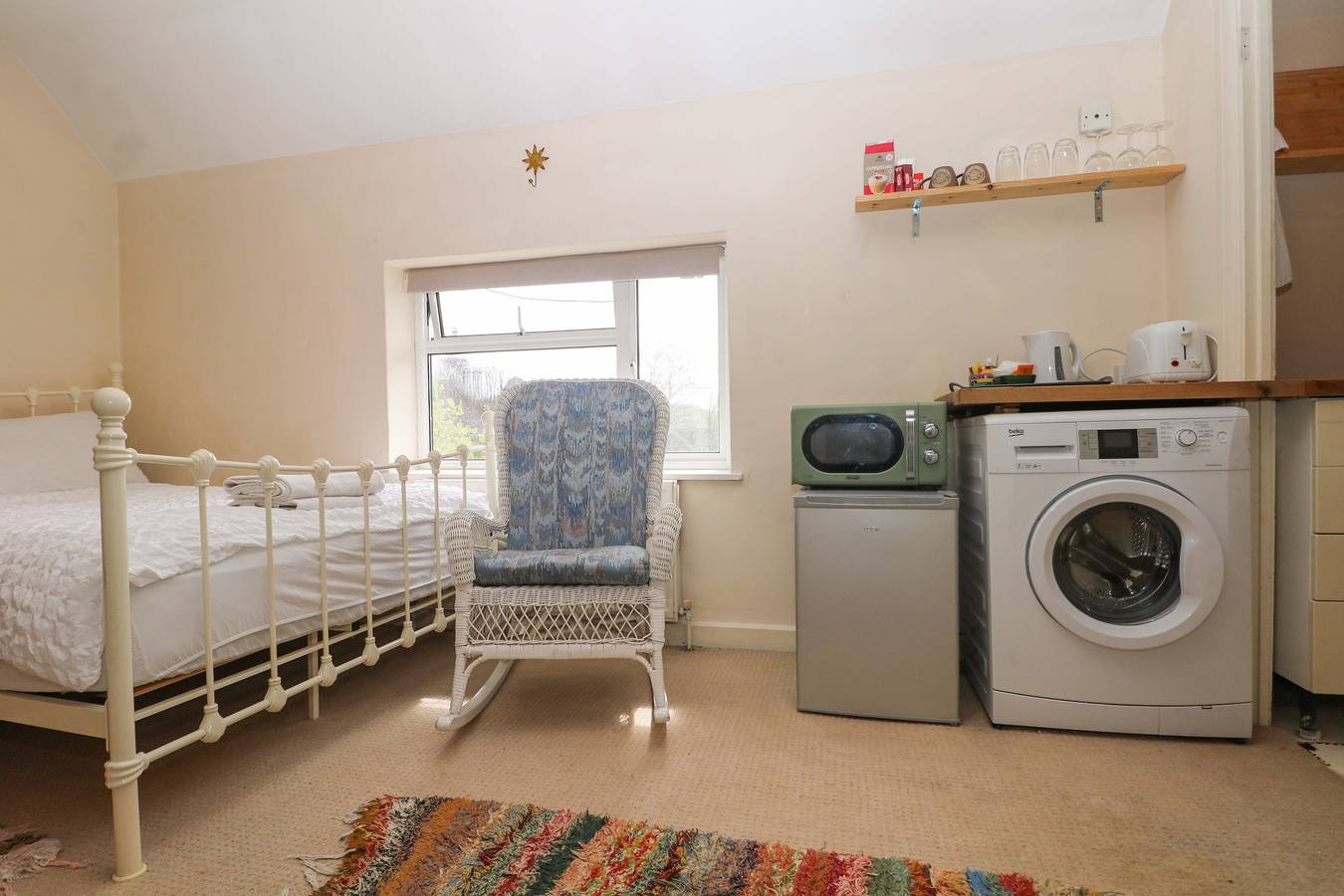 Entire apartment, Daisy Cottage in Dorking, Surrey