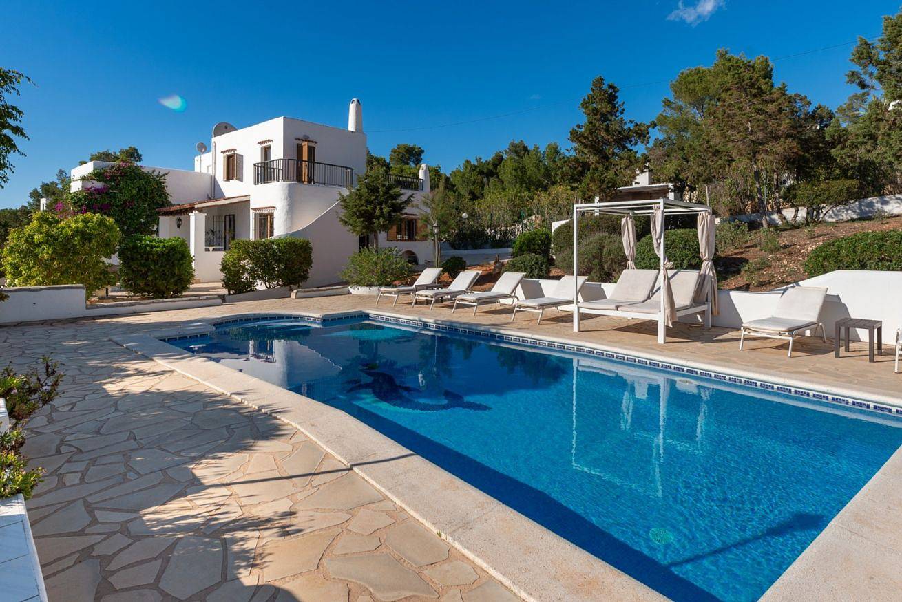Ganze Wohnung, Ferienwohnung für 6 Personen mit Balkon/Terrasse in Sant Antoni de Portmany, Ibiza Westen
