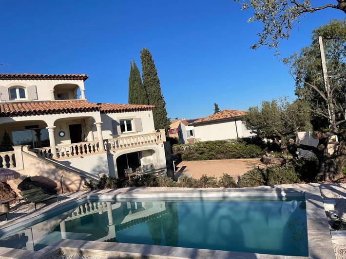 Gîte pour 4 personnes, avec jardin et piscine, animaux acceptés à La Farlède - 2