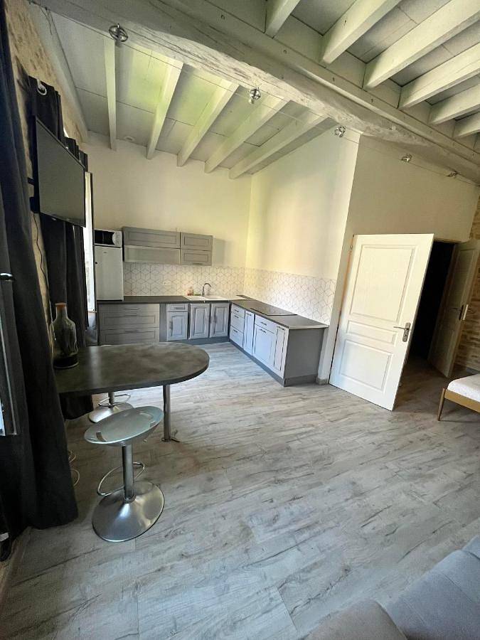 Location de vacances pour 2 personnes, avec jardin à Donzy - 2