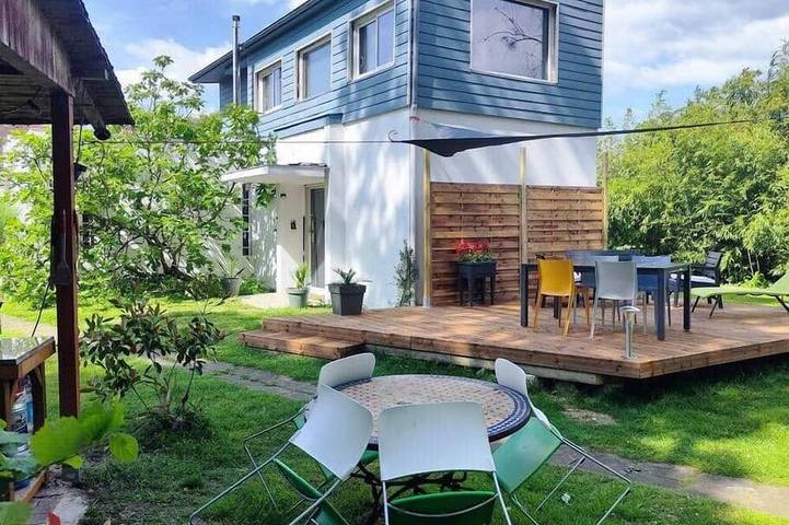 Gîte pour 4 personnes, avec piscine dans Tart-le-Bas