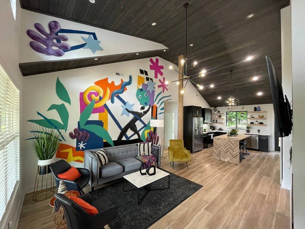 Mod chic 2Br Fire Pit, Corn Hole Court, Pets welcome, close to Clt attractions in Cramerton, Gaston County