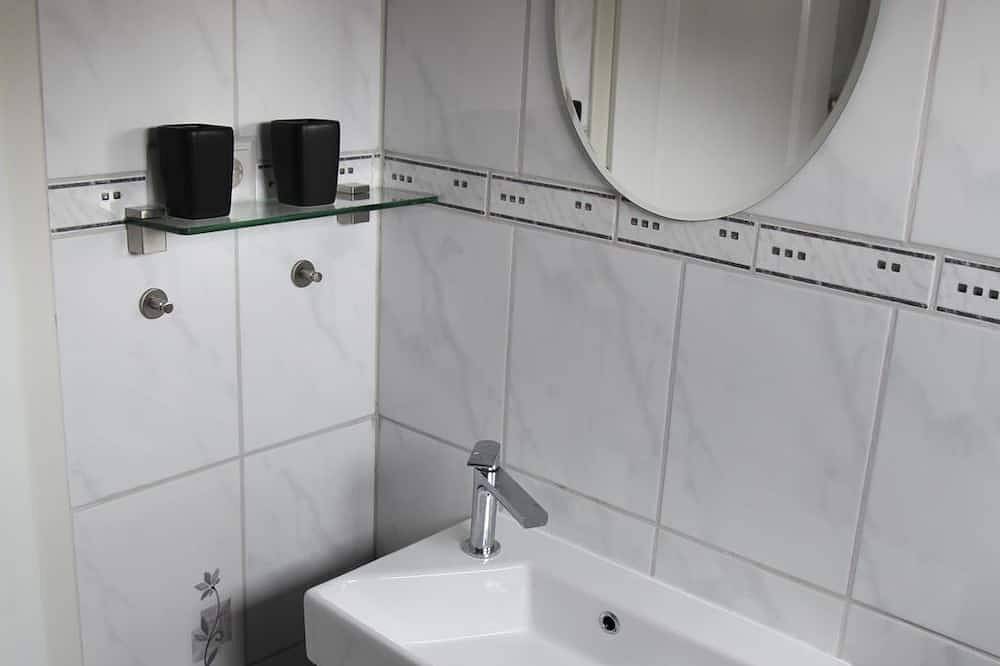 Ganze Wohnung, Ferienwohnung Unnerm Keeshawwe in Gossersweiler-Stein, Trifelsland