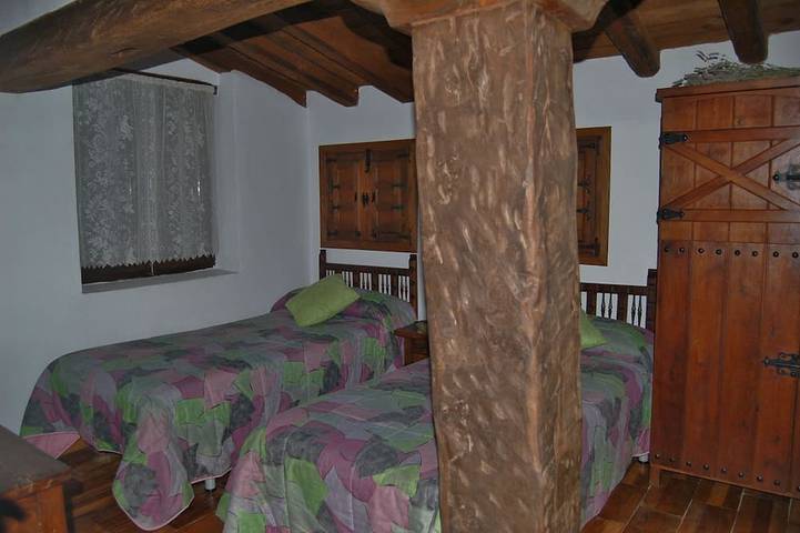 Schönes Haus zum Abschalten, einsamer und idyllischer Ort, viel Ruhe und Stille in Ezcaray, La Rioja Provinz