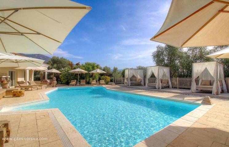 Chambre d’hôte pour 2 personnes, avec Jacuzzi et Terrasse ainsi que Jardin et Piscine à Sarrola-Carcopino - 4