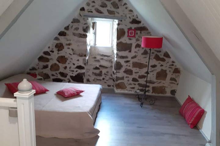 Location de vacances pour 7 personnes, avec jardin à Osse-en-Aspe - 2
