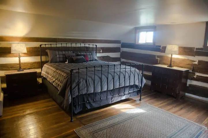 Glamping for 7 people, with yard in Kentucky