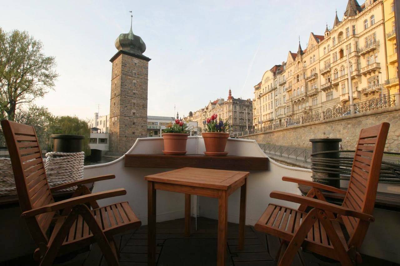 Boat Hotel Matylda in Nové Město (Praha), Prag