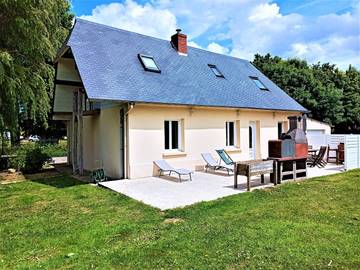 Gîte pour 6 personnes, avec terrasse ainsi que piscine et jardin, animaux acceptés à Saint-Jouin-Bruneval