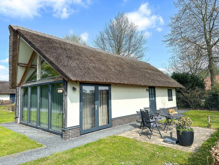 Ferienhaus für 4 Personen, mit Garten und Terrasse