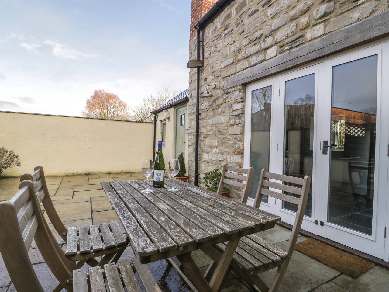 Magnolia Barn in Mark, Somerset