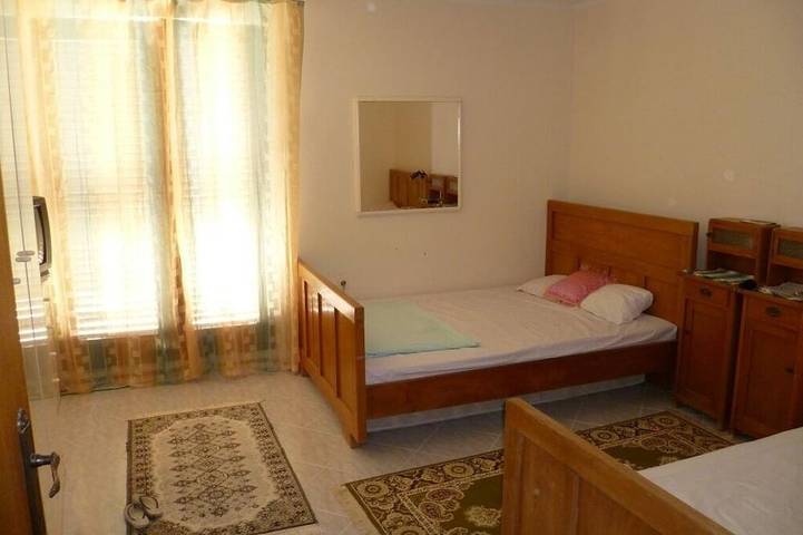 Ganze Wohnung, Ferienwohnung in Zlarin mit Balkon, W-Lan, Waschmaschine (3813-2) in Zlarin (Kroatische Adria), Dalmatinische Inseln