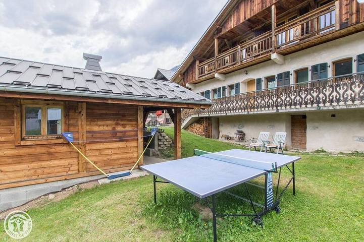 Casa rural para 12 personas, con jardín y balcón - 1