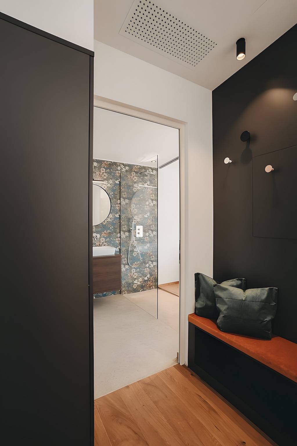 Apartamento entero, Apartamento 'Grafferhof Iii' con vistas a la montaña, Wi-Fi y aire acondicionado in Oltrisarco-Aslago, Bolzano